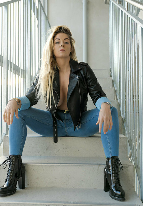 Nacktes geleaktes OnlyFans-Foto von Mi4 S4nd