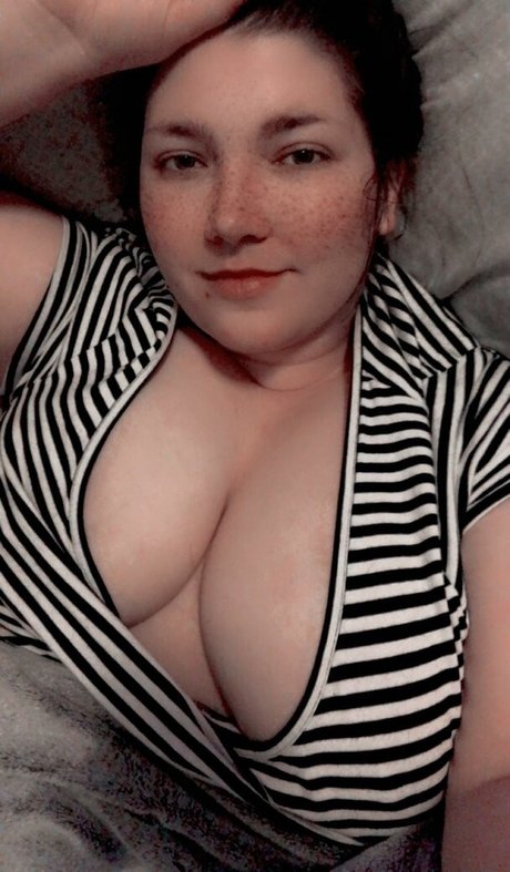 Nacktes geleaktes OnlyFans-Foto von Pastelfurious