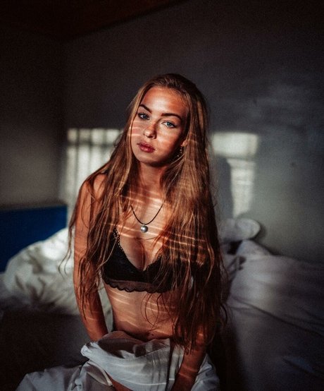 Nacktes geleaktes OnlyFans-Foto von Hedwigtr