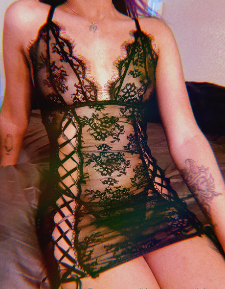 Nacktes geleaktes OnlyFans-Foto von Thetinygoddess