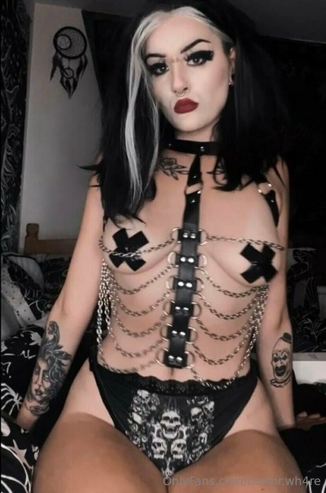 Horror.wh4re