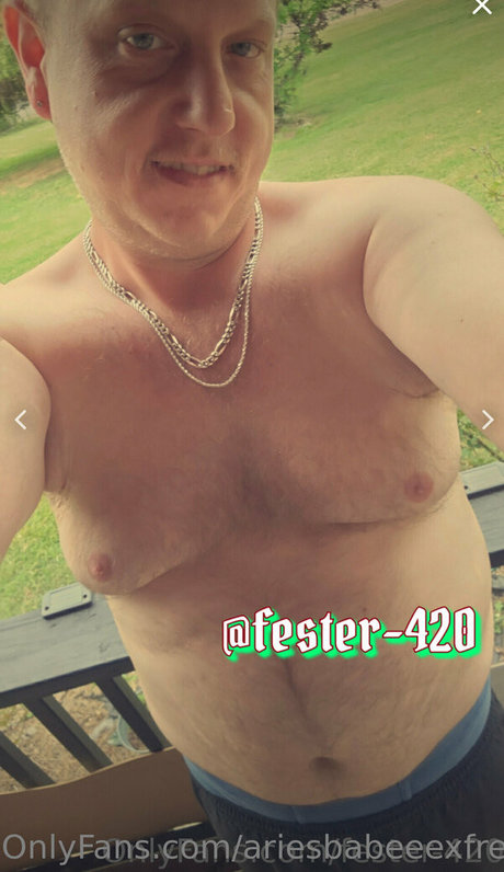 Nacktes geleaktes OnlyFans-Foto von Ariesbabeeexfree