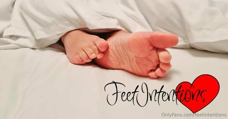 Nacktes geleaktes OnlyFans-Foto von Feetintentions