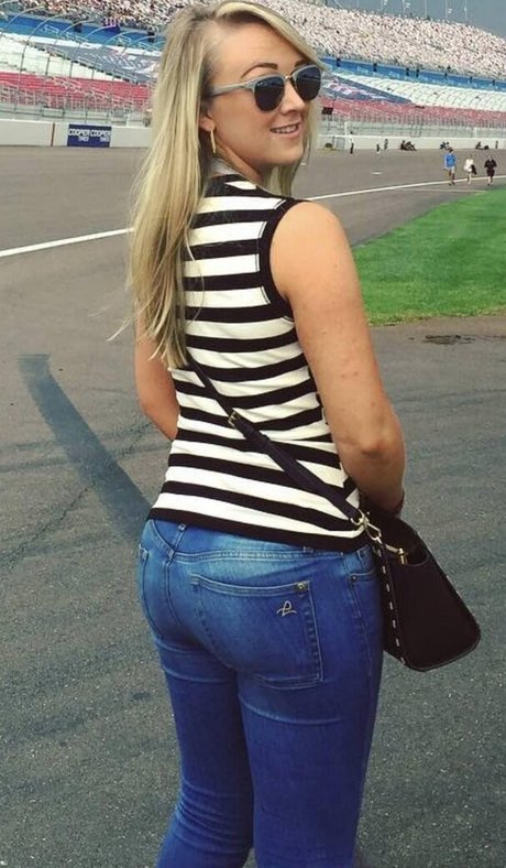 Nacktes geleaktes OnlyFans-Foto von Meghan Mccarthy