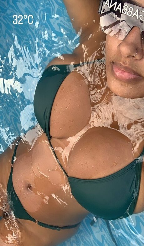 Nacktes geleaktes OnlyFans-Foto von Raiane Almeida