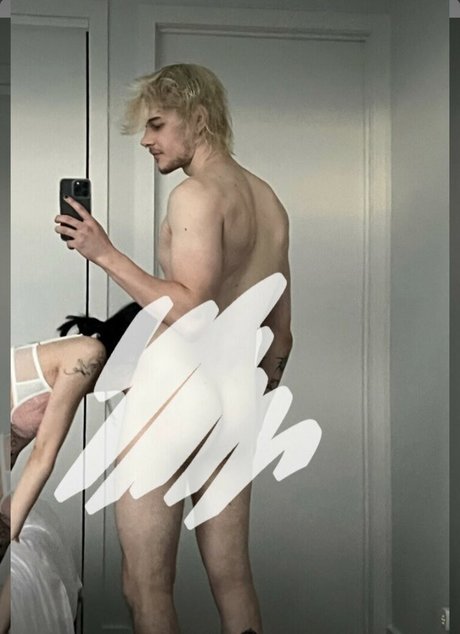 Nacktes geleaktes OnlyFans-Foto von Angie Watkins