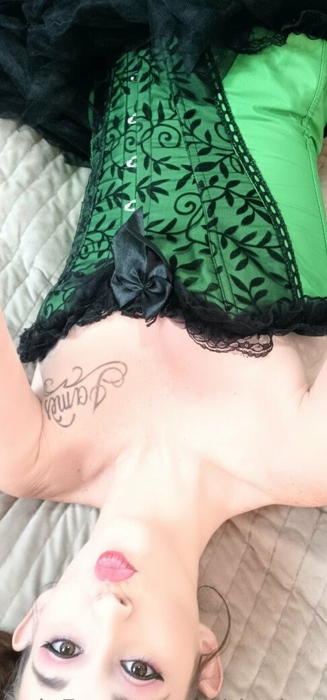 Wildunicorninpink
