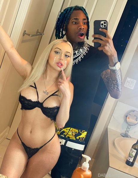 Nacktes geleaktes OnlyFans-Foto von Dabbgasmmm