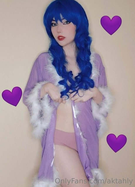 Nacktes geleaktes OnlyFans-Foto von Aktahly