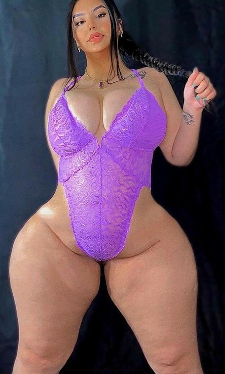 Nacktes geleaktes OnlyFans-Foto von Illbedat
