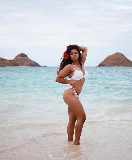 Nacktes geleaktes OnlyFans-Foto von Chloe Alexander