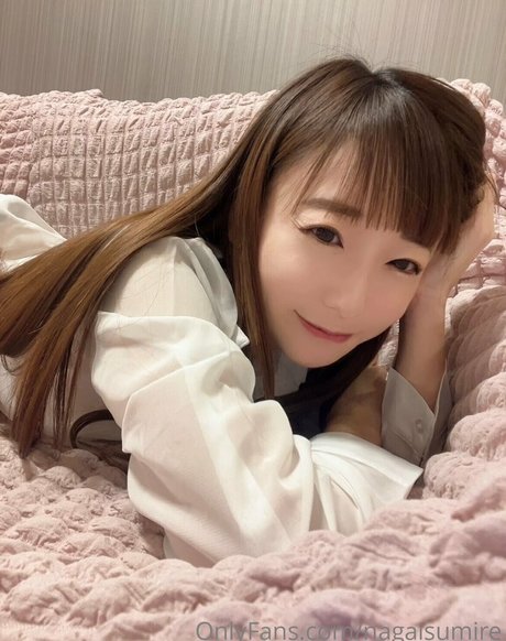 Nacktes geleaktes OnlyFans-Foto von Nagaisumire