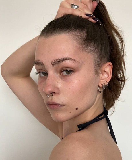 Nacktes geleaktes OnlyFans-Foto von Evgenianirka