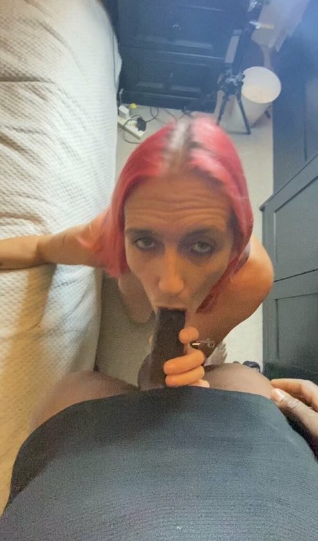 Nacktes geleaktes OnlyFans-Foto von Kirsty Coxxx