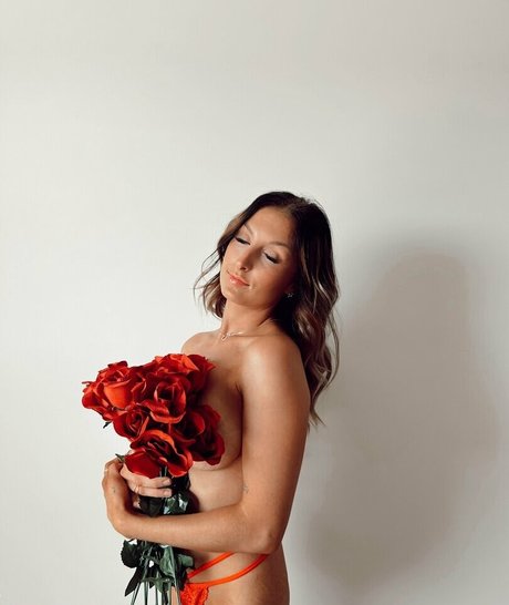 Nacktes geleaktes OnlyFans-Foto von Playmatesashavip