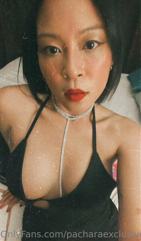 Nacktes geleaktes OnlyFans-Foto von Pacharaexclusive