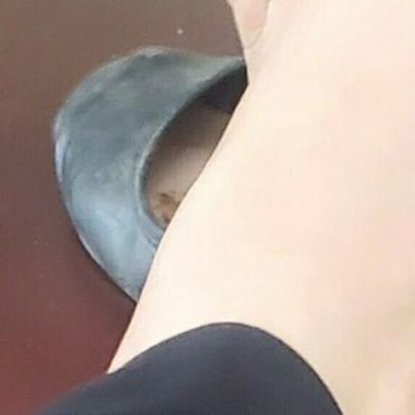 Nacktes geleaktes OnlyFans-Foto von Missfeetstinkvip