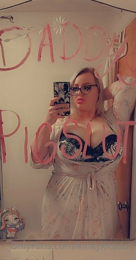 Nacktes geleaktes OnlyFans-Foto von Kinkykitadoll