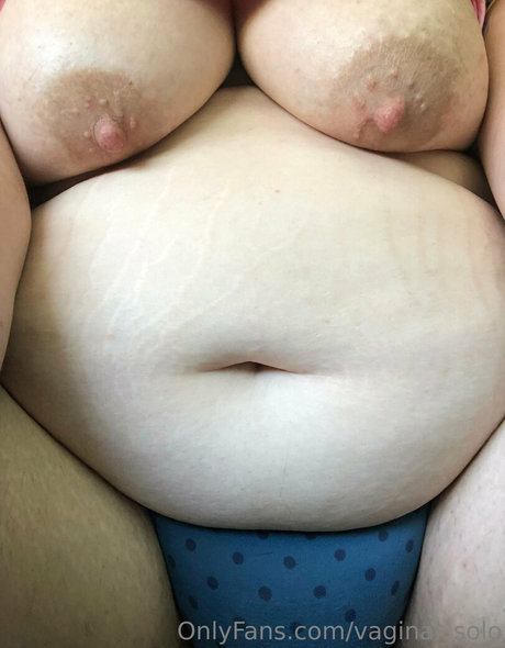 Nacktes geleaktes OnlyFans-Foto von Vaginalsolo