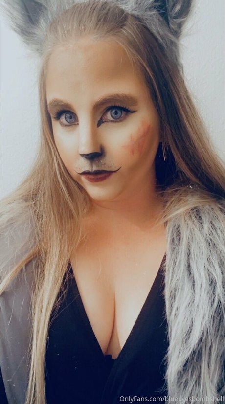 Nacktes geleaktes OnlyFans-Foto von Blueeyesbombshell