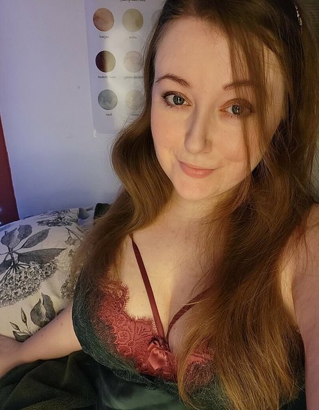 Nacktes geleaktes OnlyFans-Foto von Lilymarie