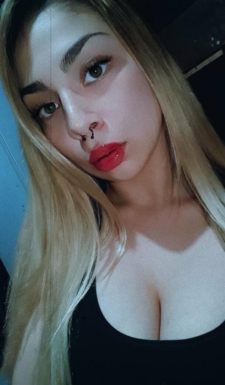 Nacktes geleaktes OnlyFans-Foto von Natalybabyy