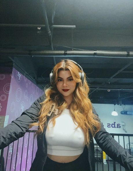 Nacktes geleaktes OnlyFans-Foto von Jessikaaxoxo