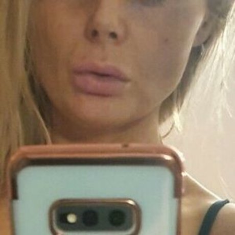 Nacktes geleaktes OnlyFans-Foto von Pollypocket915