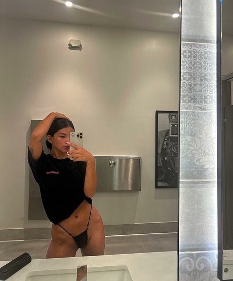 Nacktes geleaktes OnlyFans-Foto von Valentina Gasca