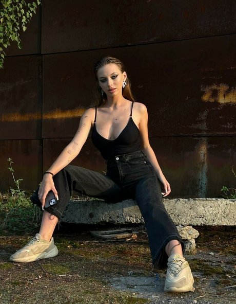 Sofibloom1