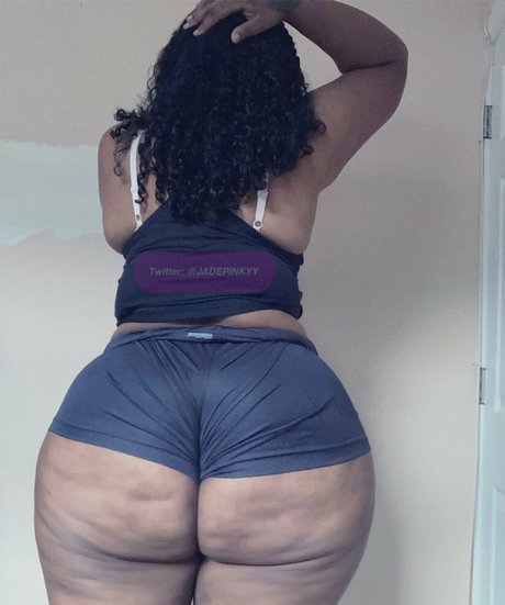 Nacktes geleaktes OnlyFans-Foto von Jadepinkyboo