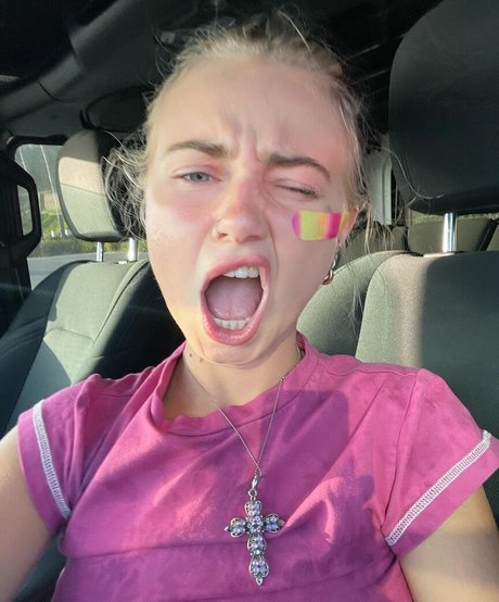 Nacktes geleaktes OnlyFans-Foto von Claire Rosinkranz