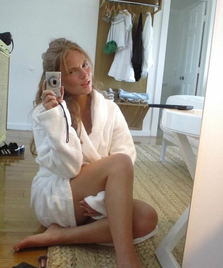 Nacktes geleaktes OnlyFans-Foto von Sophia La Corte