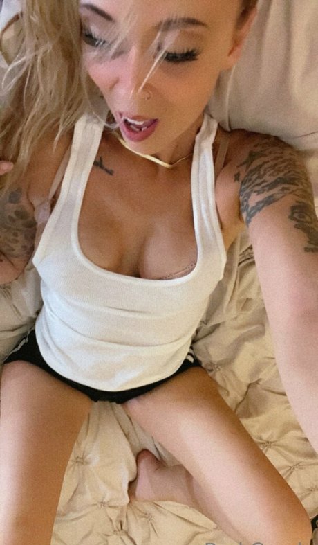 Nacktes geleaktes OnlyFans-Foto von Badcandyy