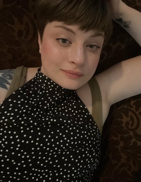 Nacktes geleaktes OnlyFans-Foto von Audraobscura