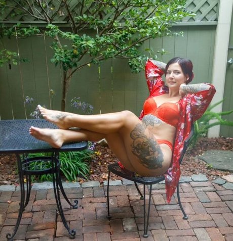 Nacktes geleaktes OnlyFans-Foto von Caresse Simonaro
