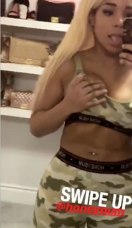Nacktes geleaktes OnlyFans-Foto von Dejasnoh