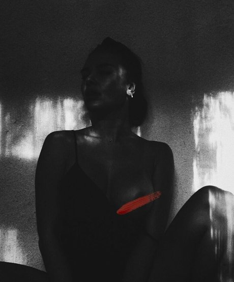 Nacktes geleaktes OnlyFans-Foto von Sashakatser