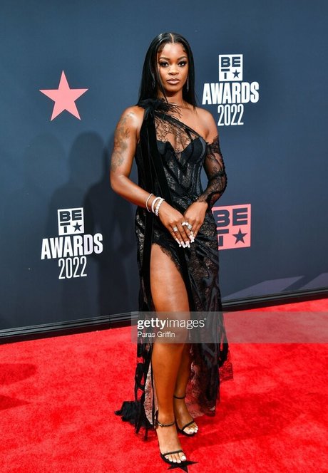 Ari Lennox