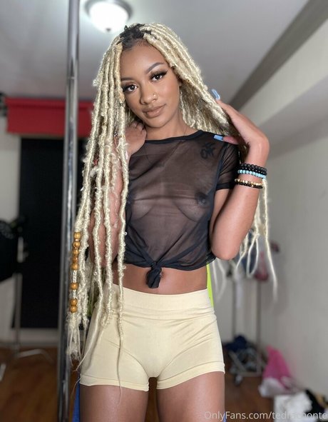 Nacktes geleaktes OnlyFans-Foto von Tedrachonte