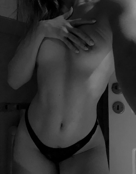 Nacktes geleaktes OnlyFans-Foto von Juliacosta1