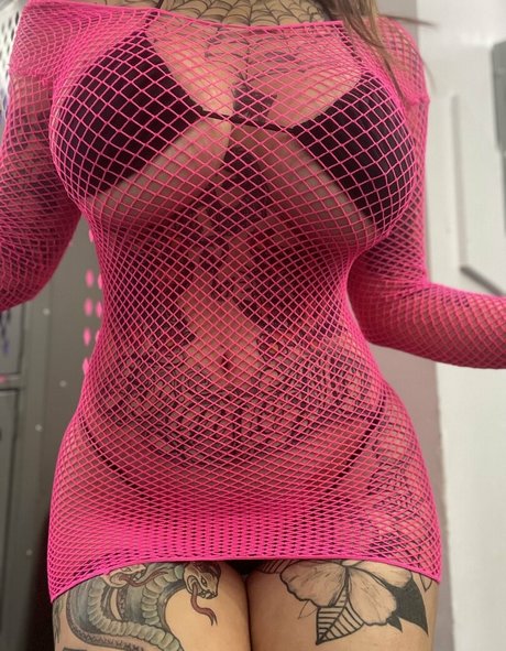 Valentinevixen777