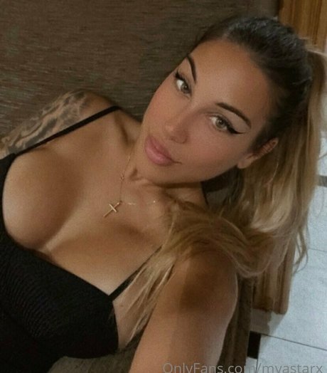 Nacktes geleaktes OnlyFans-Foto von Myastarx