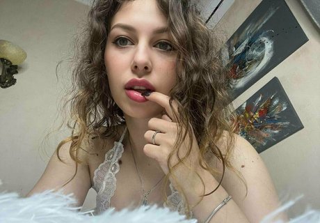 Nacktes geleaktes OnlyFans-Foto von Isabelraven
