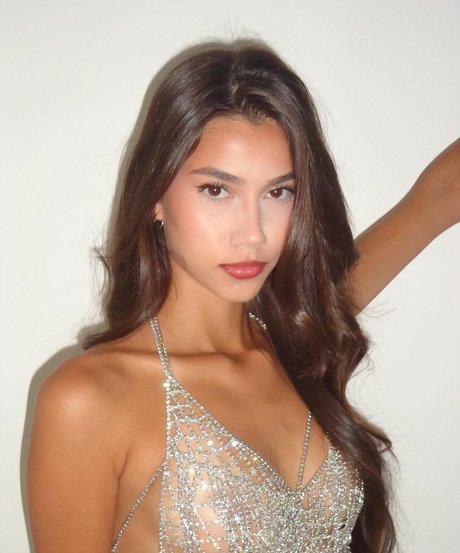Nacktes geleaktes OnlyFans-Foto von Yasmindlm