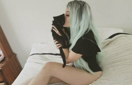 Nacktes geleaktes OnlyFans-Foto von Cosplayadore
