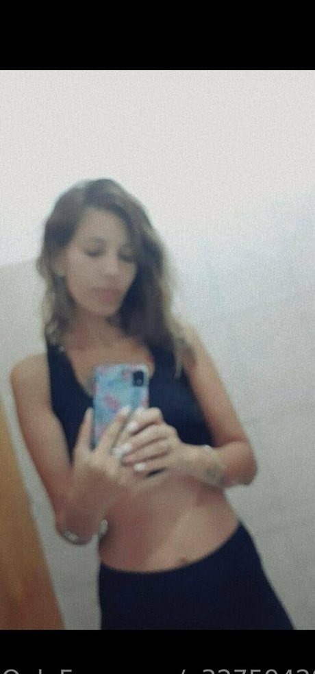 Nacktes geleaktes OnlyFans-Foto von Didifreshot
