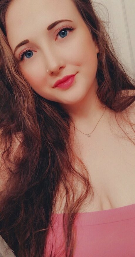 Nacktes geleaktes OnlyFans-Foto von Nwcurvess