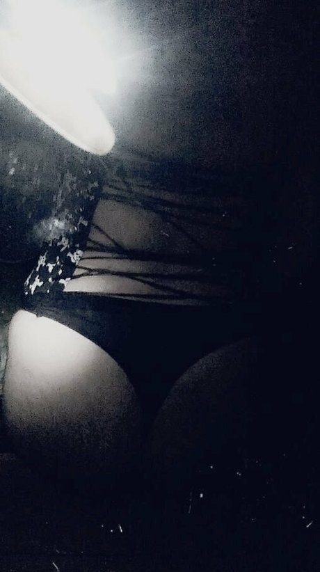 Nacktes geleaktes OnlyFans-Foto von Liliveil666