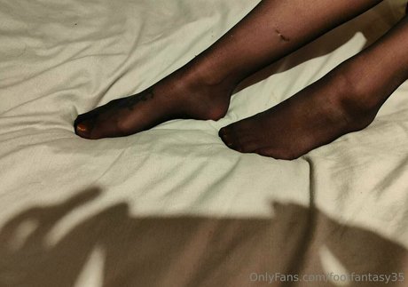 Nacktes geleaktes OnlyFans-Foto von Footfantasy35